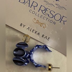 By Alexa Rae blue 1 inch hoops
